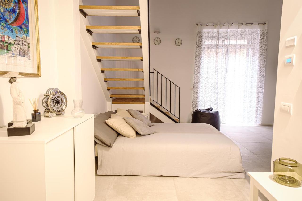 Garruba 92 Apartments Бари Экстерьер фото